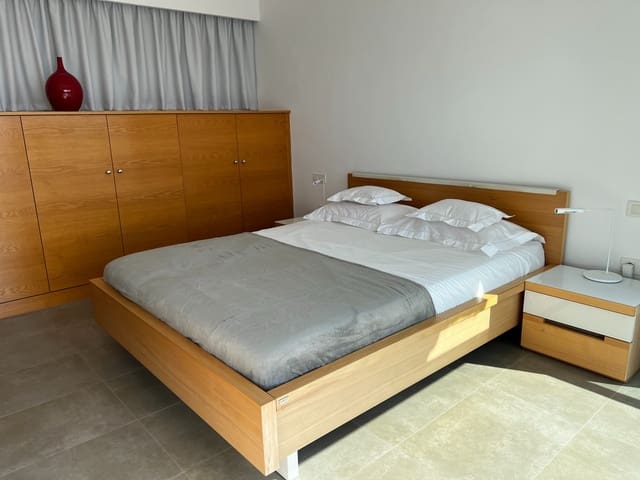 3 sypialnia Apartament na sprzedaż w La Caleta Adeje, Adeje z basenem - 1 395 000 € (Ref: 9353853)