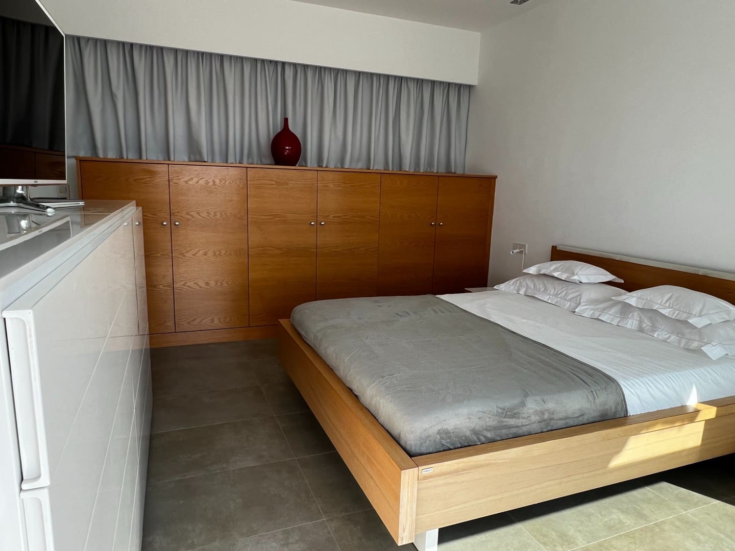 3 sovrum Lägenhet till salu i La Caleta Adeje med pool - 1 395 000 € (Ref: 9353853)