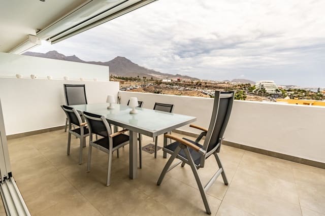 3 sypialnia Penthouse na sprzedaż w La Caleta Adeje, Adeje z basenem - 1 985 000 € (Ref: 9353854)