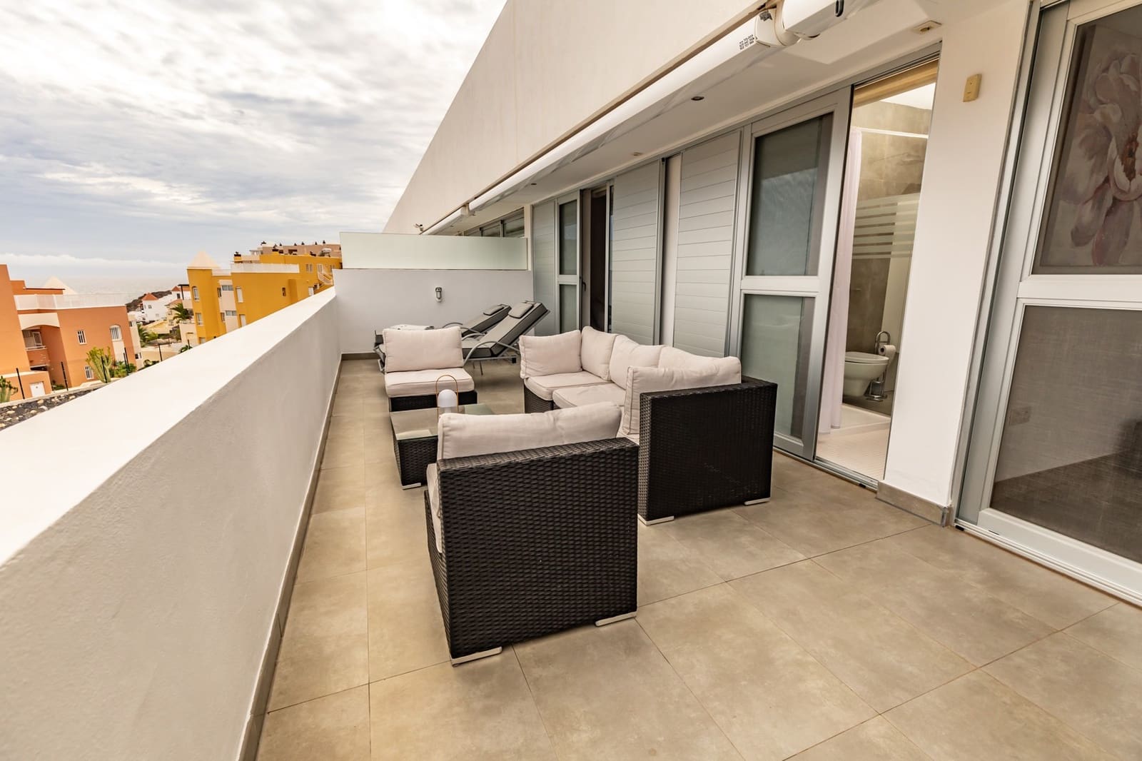 3 sovrum Takvåning till salu i La Caleta Adeje med pool - 1 985 000 € (Ref: 9353854)