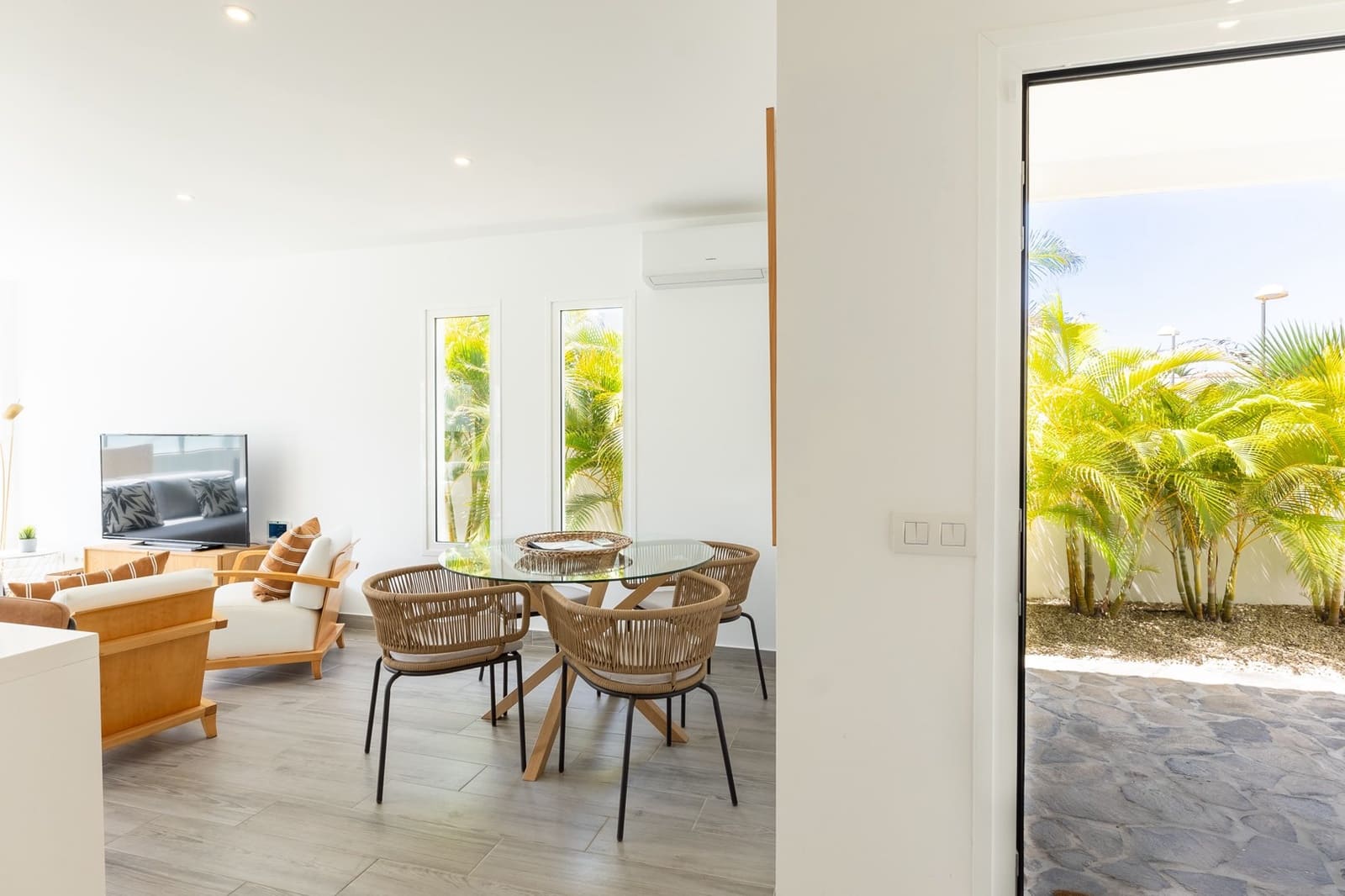 2 sovrum Villa till salu i Palm-Mar med pool - 790 000 € (Ref: 9353855)