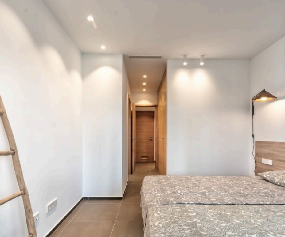 2 soveværelse Lejlighed til salg i Palm-Mar med swimmingpool - € 685.000 (Ref: 9353856)