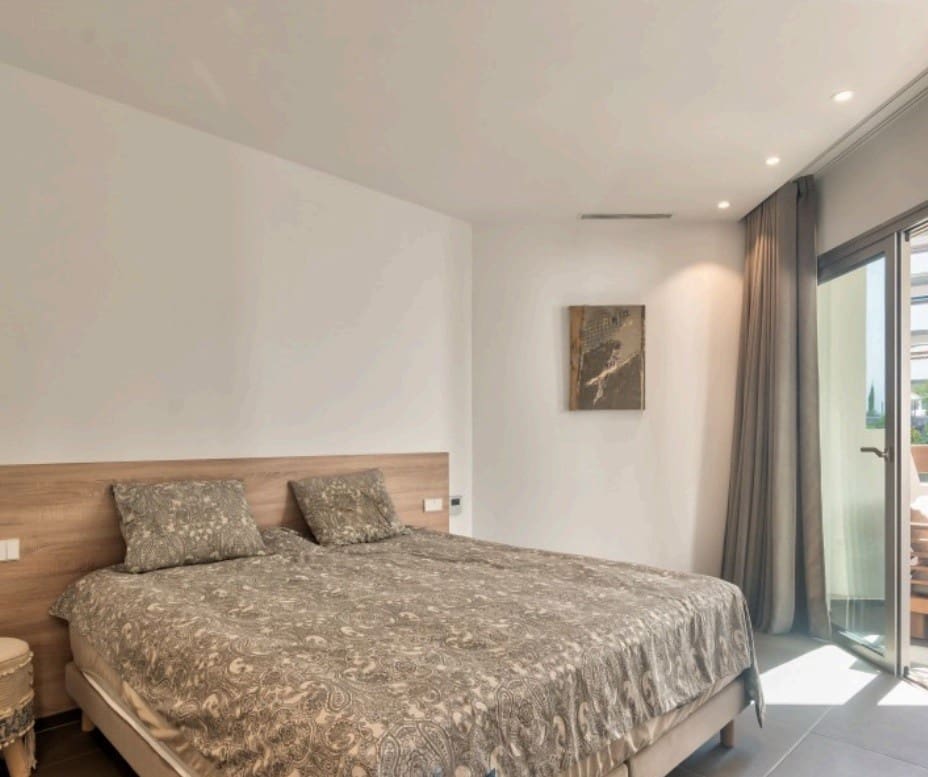 2 soveværelse Lejlighed til salg i Palm-Mar med swimmingpool - € 685.000 (Ref: 9353856)