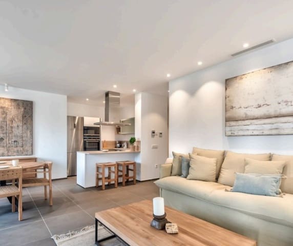 2 soveværelse Lejlighed til salg i Palm-Mar, Arona med swimmingpool - € 685.000 (Ref: 9353856)