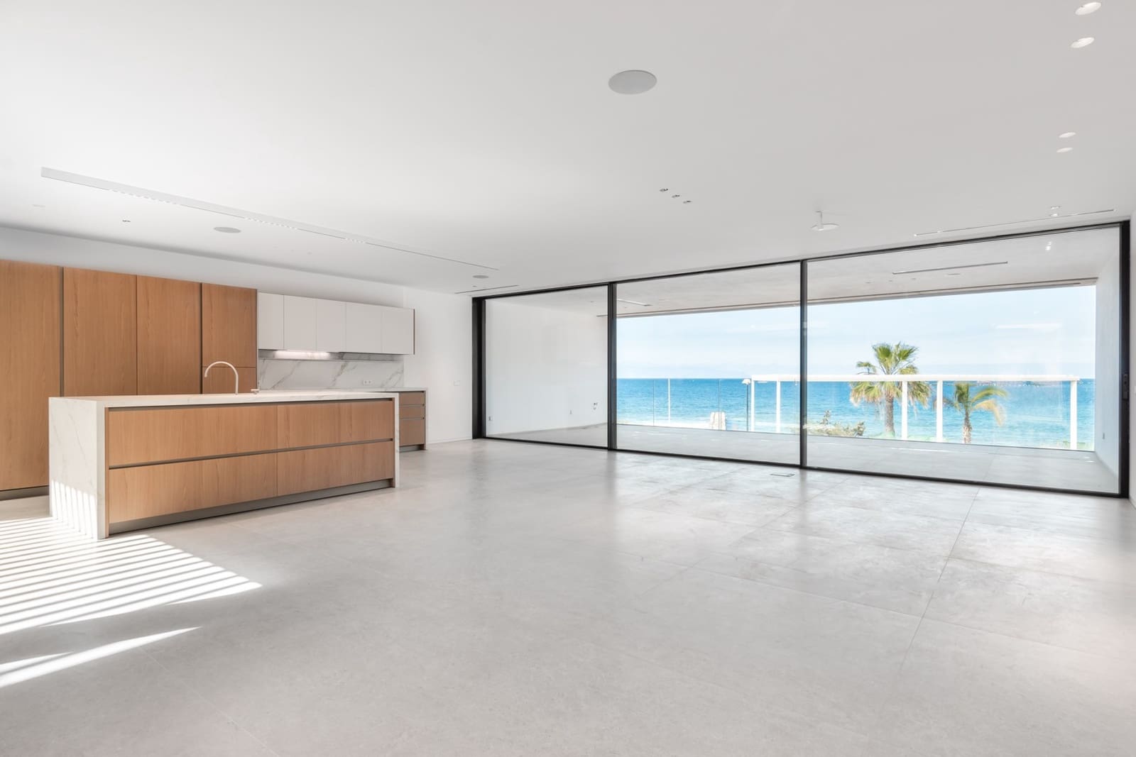 5 soveværelse Villa til salg i Palm-Mar med swimmingpool - € 2.850.000 (Ref: 9353859)