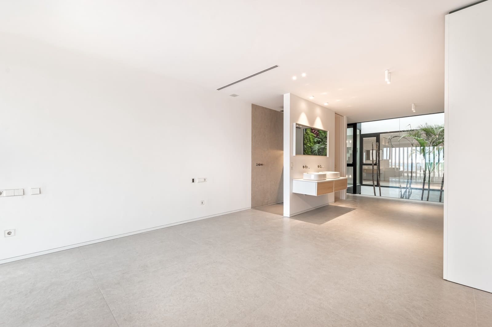 5 soveværelse Villa til salg i Palm-Mar med swimmingpool - € 2.850.000 (Ref: 9353859)