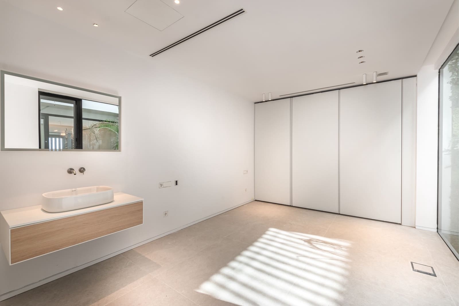 5 soveværelse Villa til salg i Palm-Mar med swimmingpool - € 2.850.000 (Ref: 9353859)