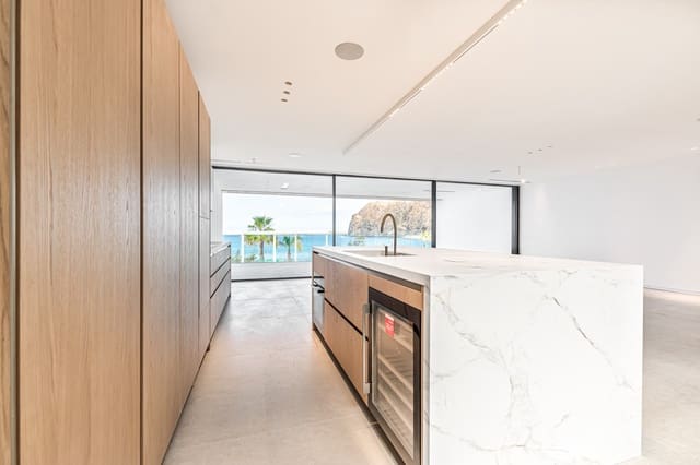 5 soveværelse Villa til salg i Palm-Mar, Arona med swimmingpool - € 2.850.000 (Ref: 9353859)