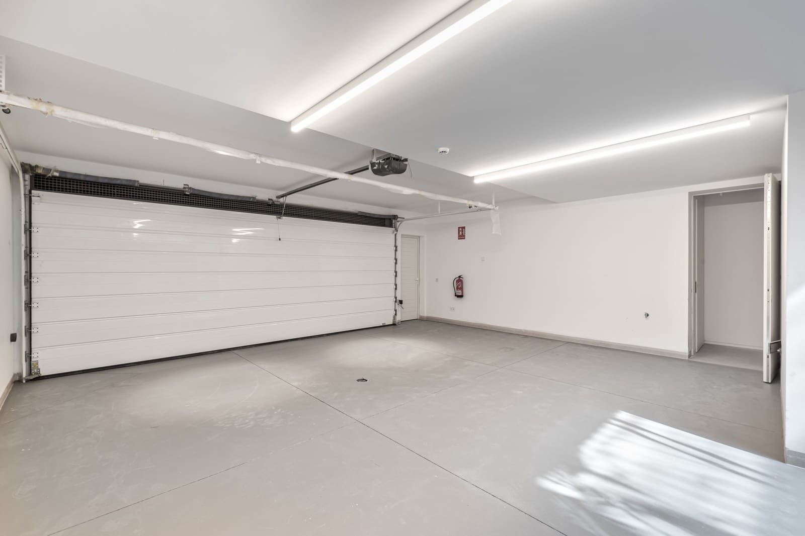 5 soveværelse Villa til salg i Palm-Mar med swimmingpool - € 2.850.000 (Ref: 9353859)