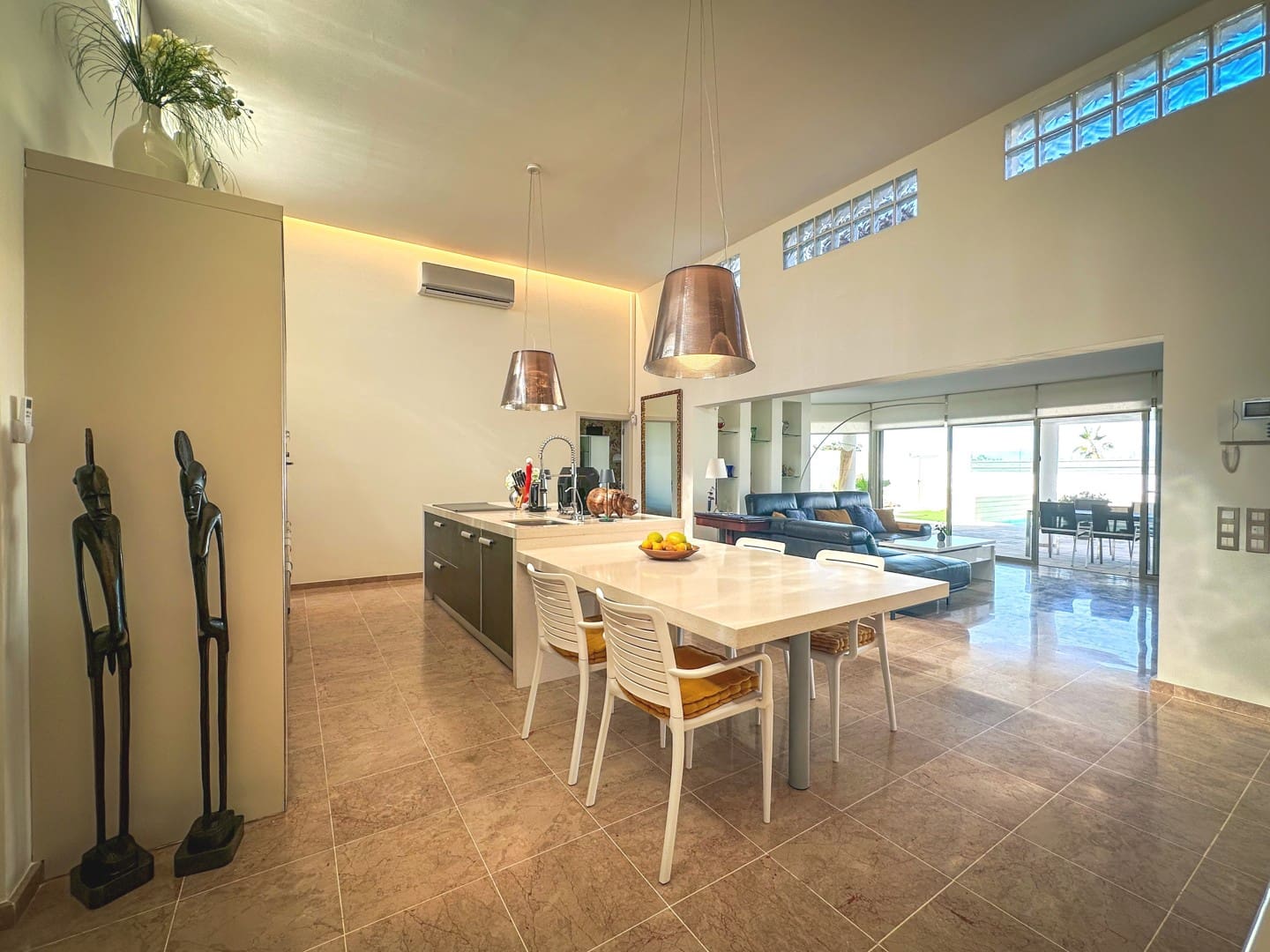 4 makuuhuone Huvila myytävänä paikassa Palm-Mar mukana uima-altaan - 1 395 000 € (Ref: 9353862)