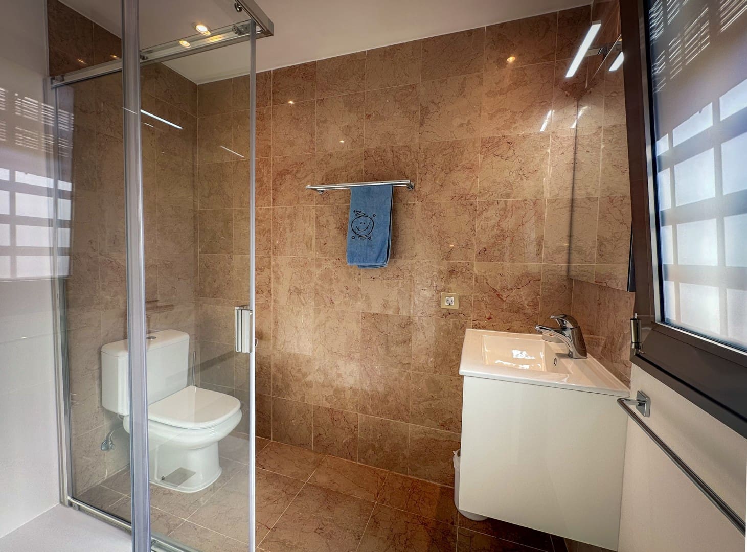 4 makuuhuone Huvila myytävänä paikassa Palm-Mar mukana uima-altaan - 1 395 000 € (Ref: 9353862)