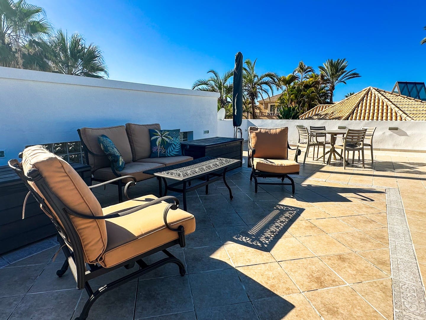 4 makuuhuone Huvila myytävänä paikassa Palm-Mar mukana uima-altaan - 1 395 000 € (Ref: 9353862)