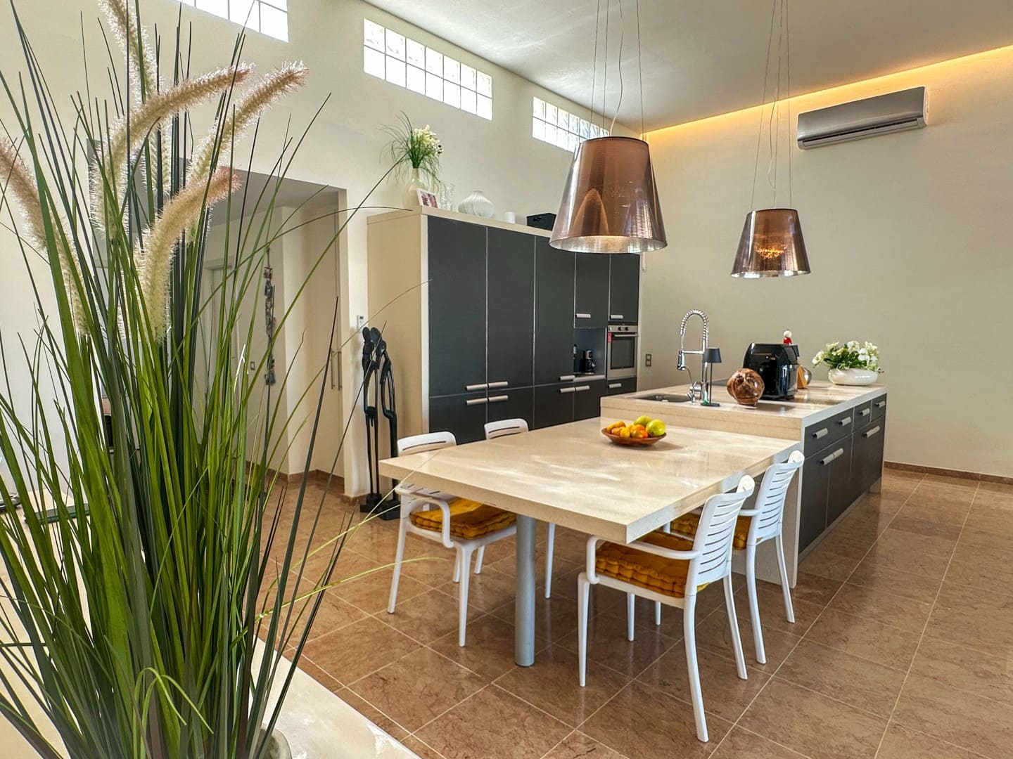 4 makuuhuone Huvila myytävänä paikassa Palm-Mar mukana uima-altaan - 1 395 000 € (Ref: 9353862)