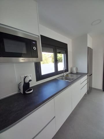 4 bedroom Villa for sale in San Miguel de Abona with pool - € 570,000 (Ref: 9353864)