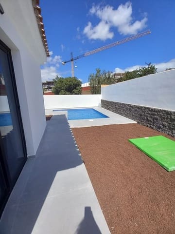 4 bedroom Villa for sale in San Miguel de Abona with pool - € 570,000 (Ref: 9353864)