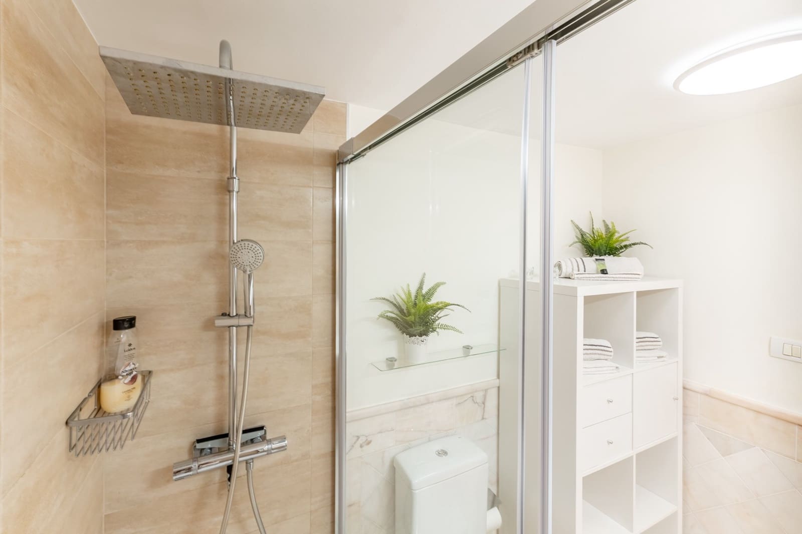 2 slaapkamer Appartement te koop in Palm-Mar met zwembad - € 476.000 (Ref: 9353870)