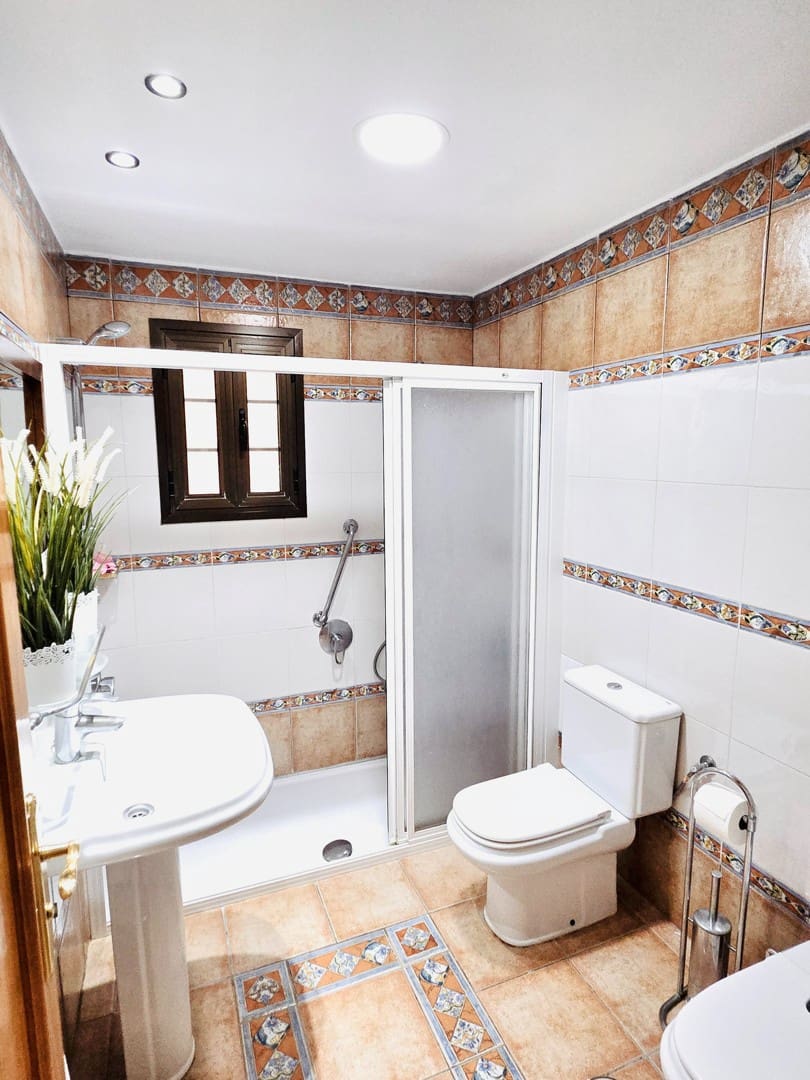 3 sypialnia Apartament na sprzedaż w Amarilla Golf z basenem - 395 000 € (Ref: 9353871)