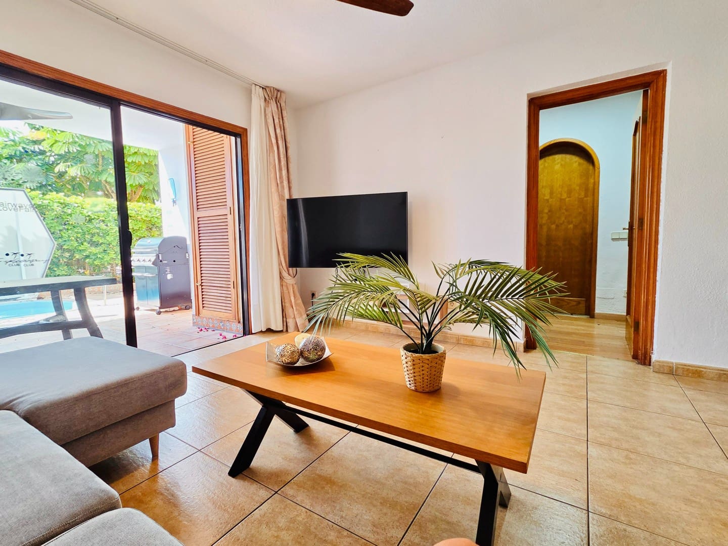 3 sypialnia Apartament na sprzedaż w Amarilla Golf z basenem - 395 000 € (Ref: 9353871)