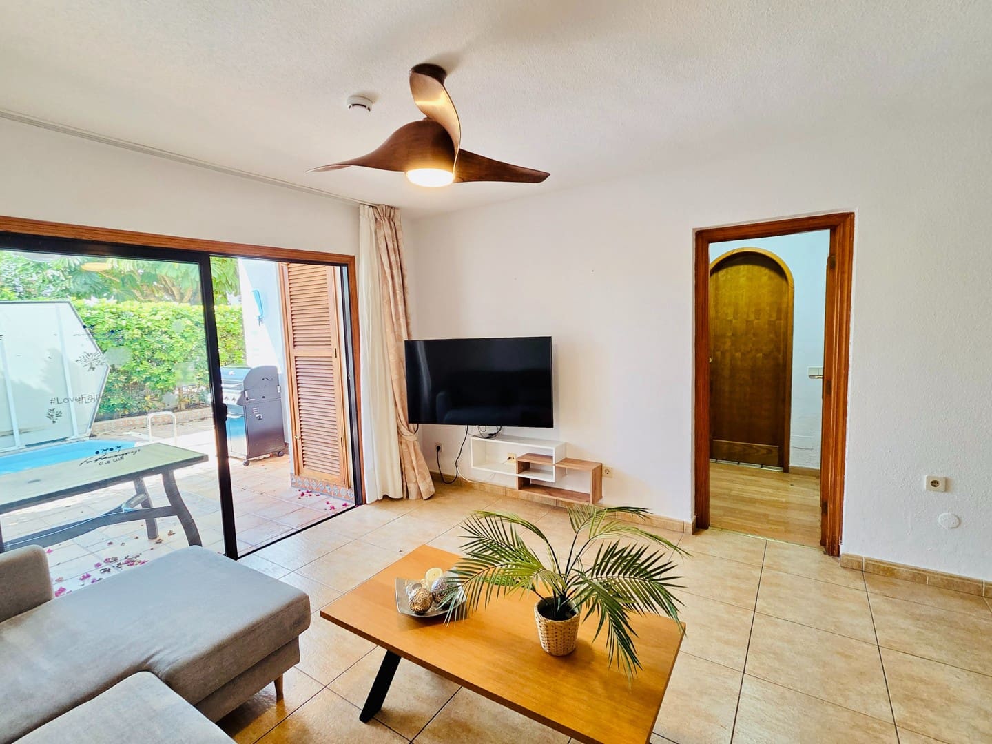 3 sypialnia Apartament na sprzedaż w Amarilla Golf z basenem - 395 000 € (Ref: 9353871)