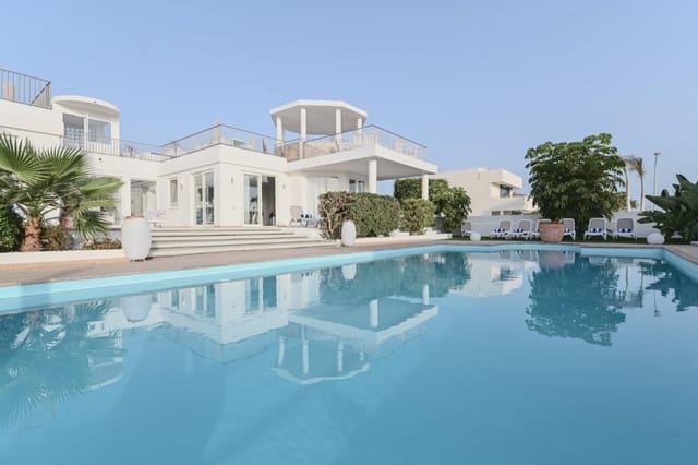 12 soveværelse Villa til salg i Callao Salvaje - Playa Paraíso, Adeje med swimmingpool - € 4.000.000 (Ref: 9353873)
