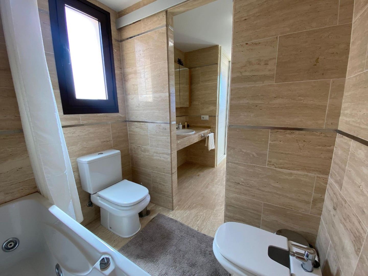 4 slaapkamer Villa te koop in San Miguel de Abona met zwembad - € 780.000 (Ref: 9353878)