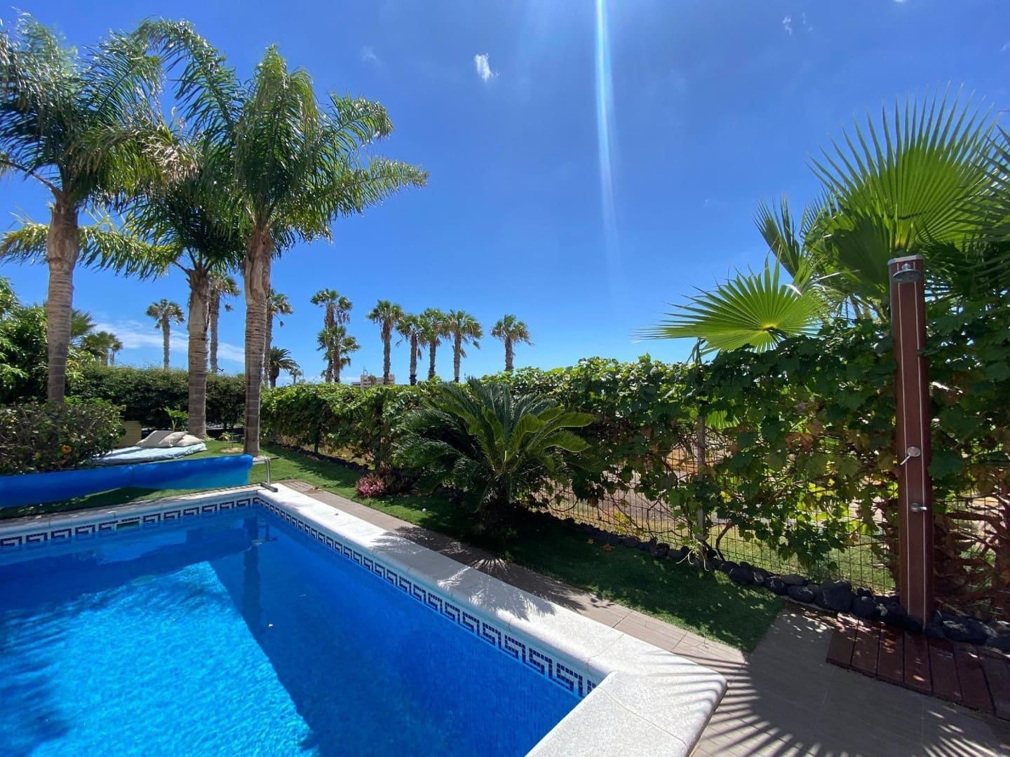 4 slaapkamer Villa te koop in San Miguel de Abona met zwembad - € 780.000 (Ref: 9353878)