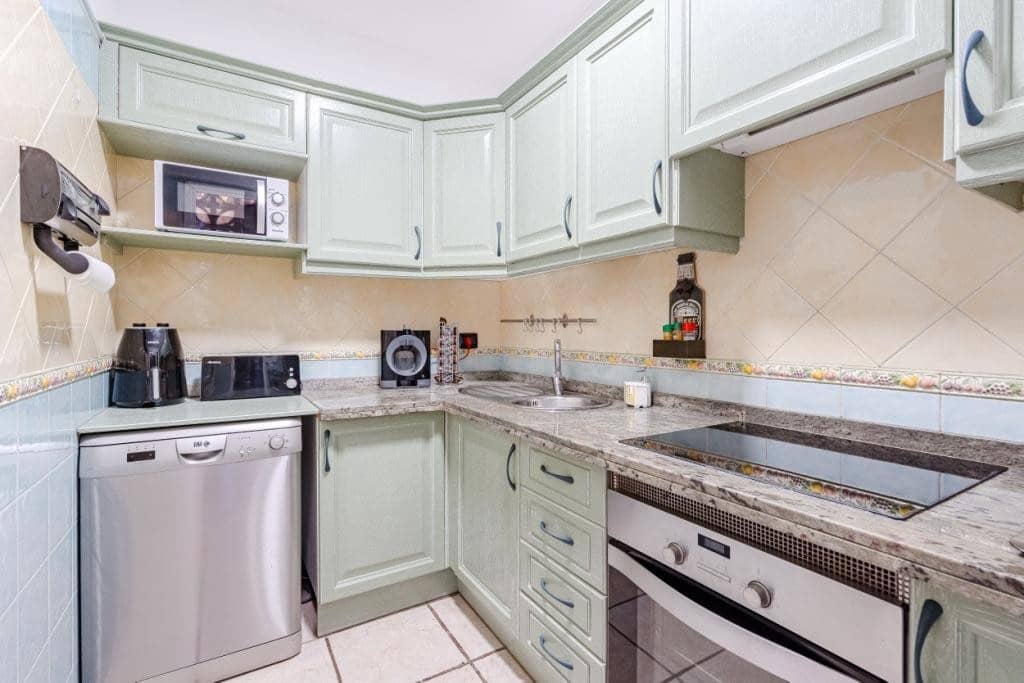 1 soveværelse Lejlighed til salg i Adeje med swimmingpool - € 325.000 (Ref: 9353880)