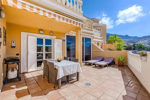 1 soveværelse Lejlighed til salg i Playa del Duque, Adeje med swimmingpool - € 325.000 (Ref: 9353880)