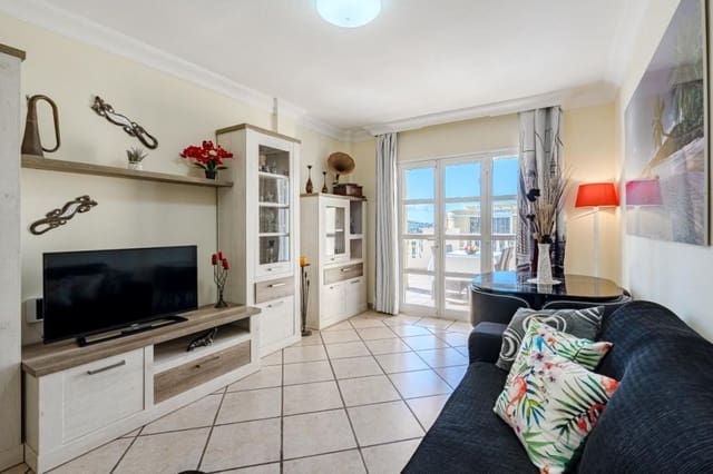 1 soveværelse Lejlighed til salg i Playa del Duque, Adeje med swimmingpool - € 325.000 (Ref: 9353880)