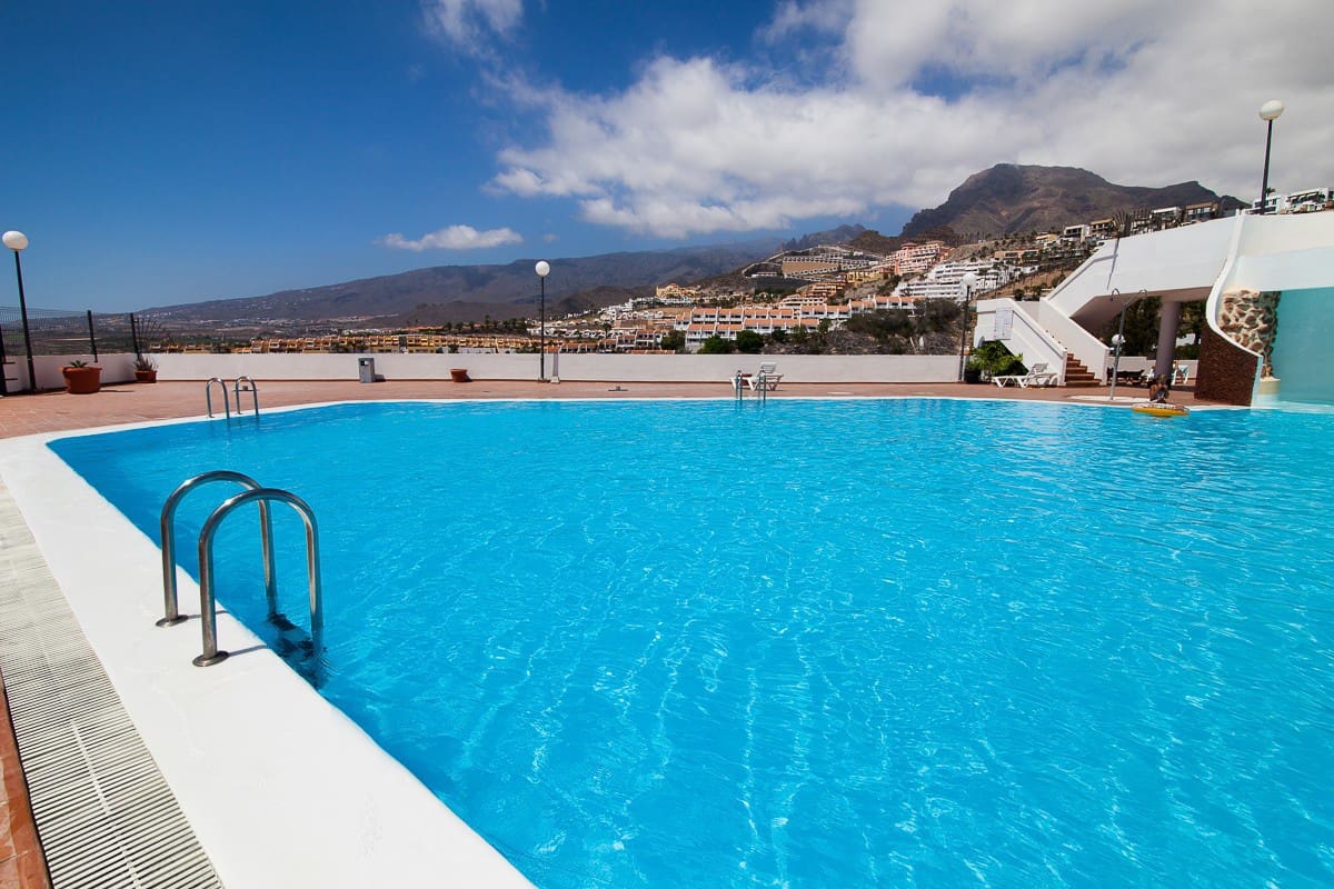 Apartamento de 1 habitación en San Eugenio en venta con piscina - 275.000 € (Ref: 9353881)