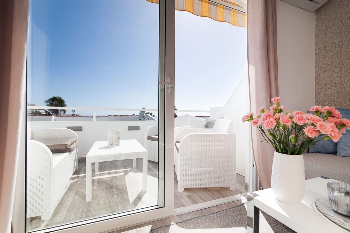 Apartamento de 1 habitación en San Eugenio en venta con piscina - 275.000 € (Ref: 9353881)