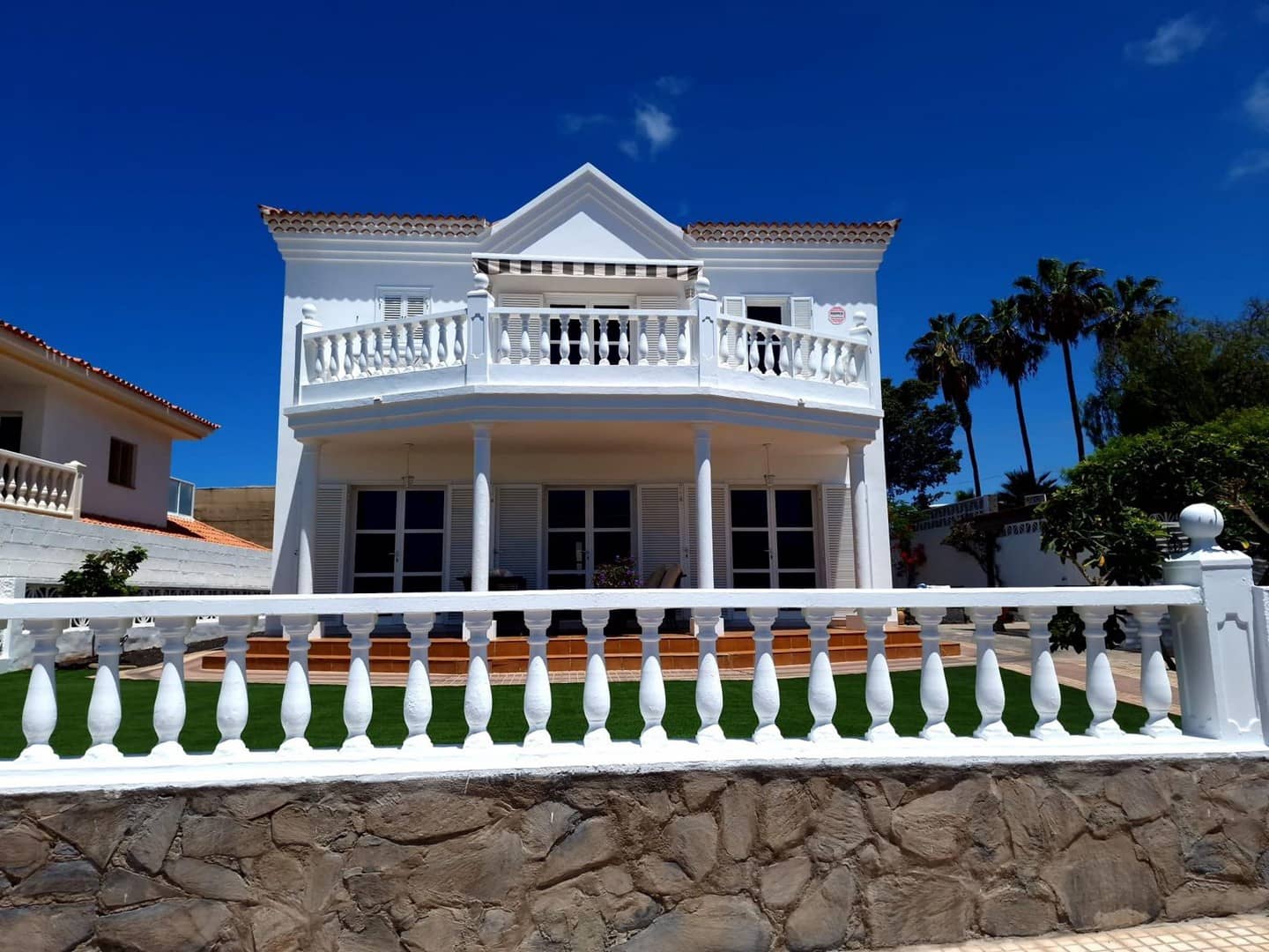 4 soverom Villa til salgs i Adeje - € 1 299 900 (Ref: 9353883)