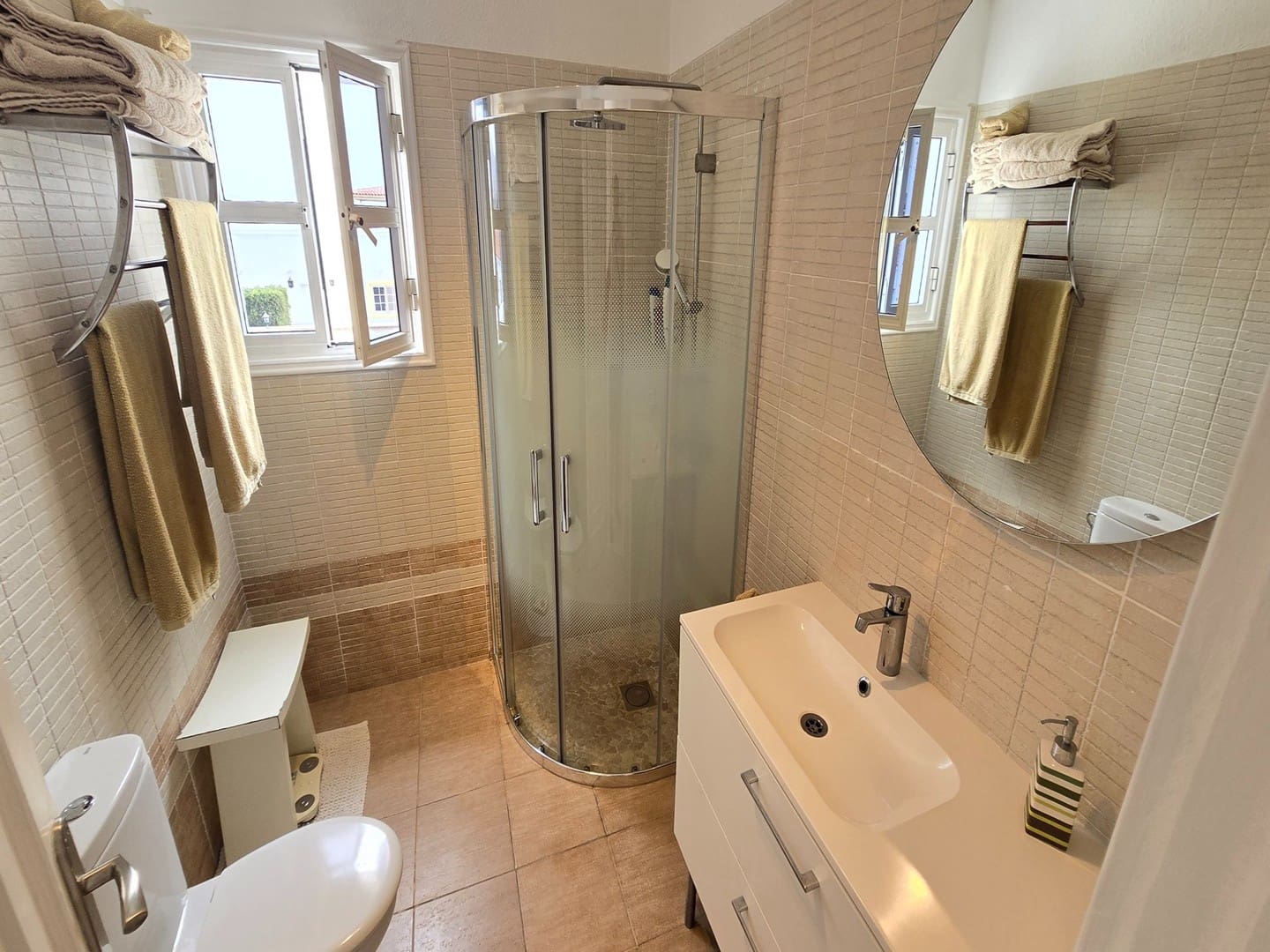 4 soverom Villa til salgs i Adeje - € 1 299 900 (Ref: 9353883)