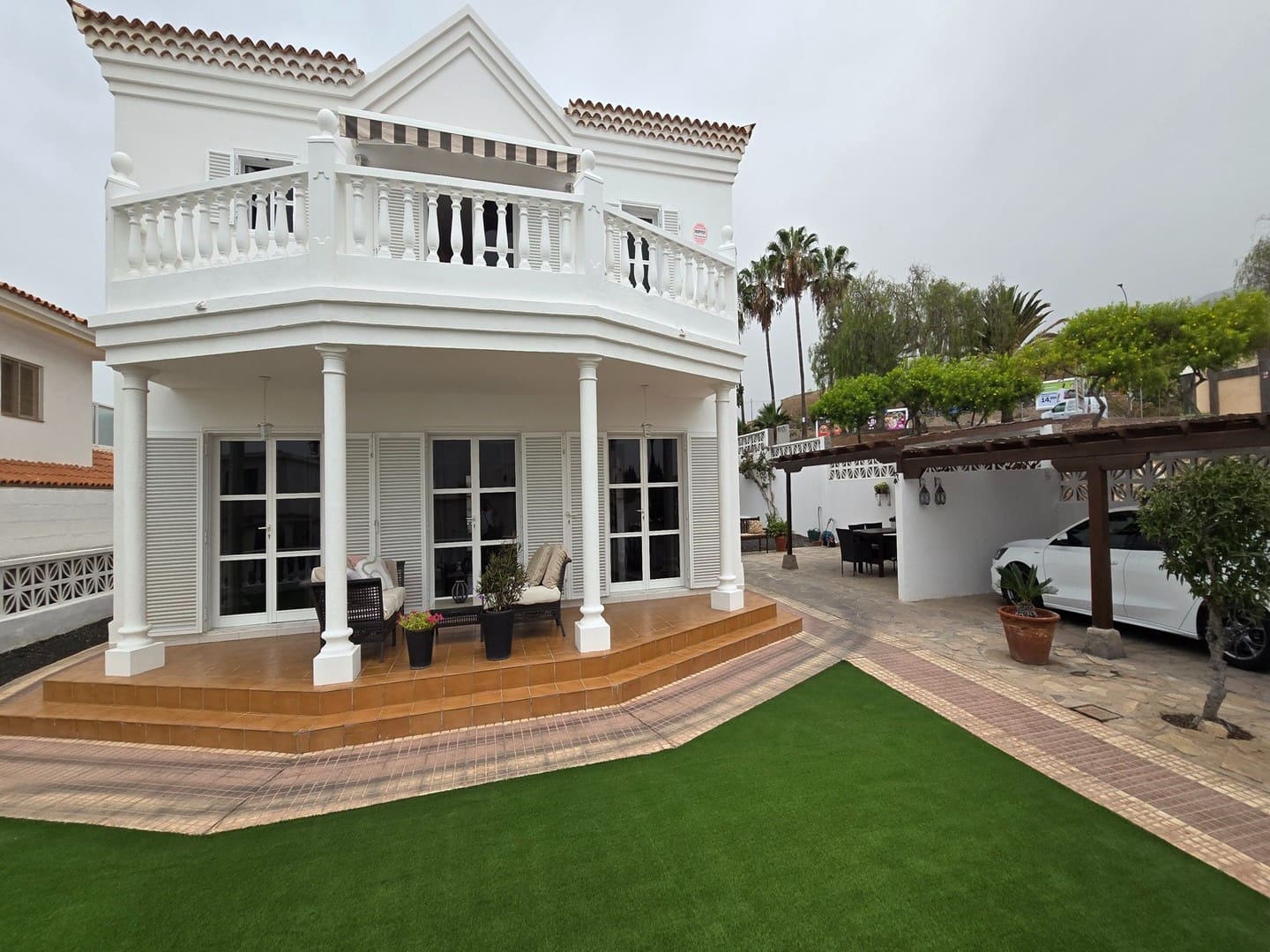 4 soverom Villa til salgs i Adeje - € 1 299 900 (Ref: 9353883)