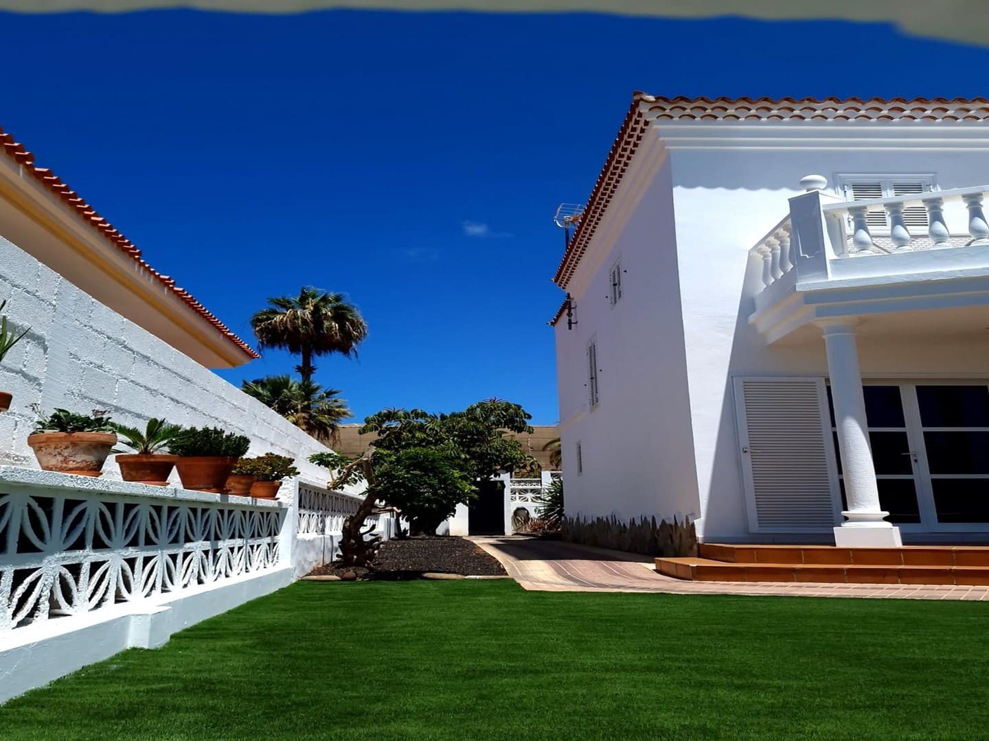 4 soverom Villa til salgs i Adeje - € 1 299 900 (Ref: 9353883)