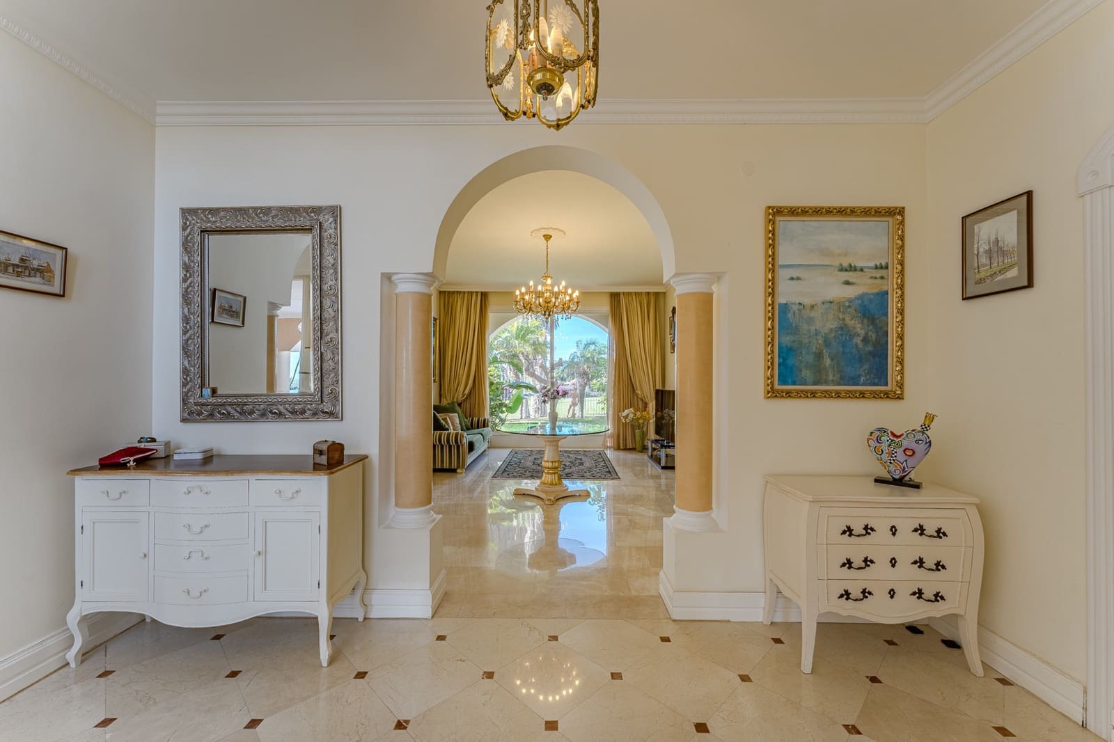 5 soveværelse Villa til salg i Adeje med swimmingpool - € 4.990.000 (Ref: 9353884)