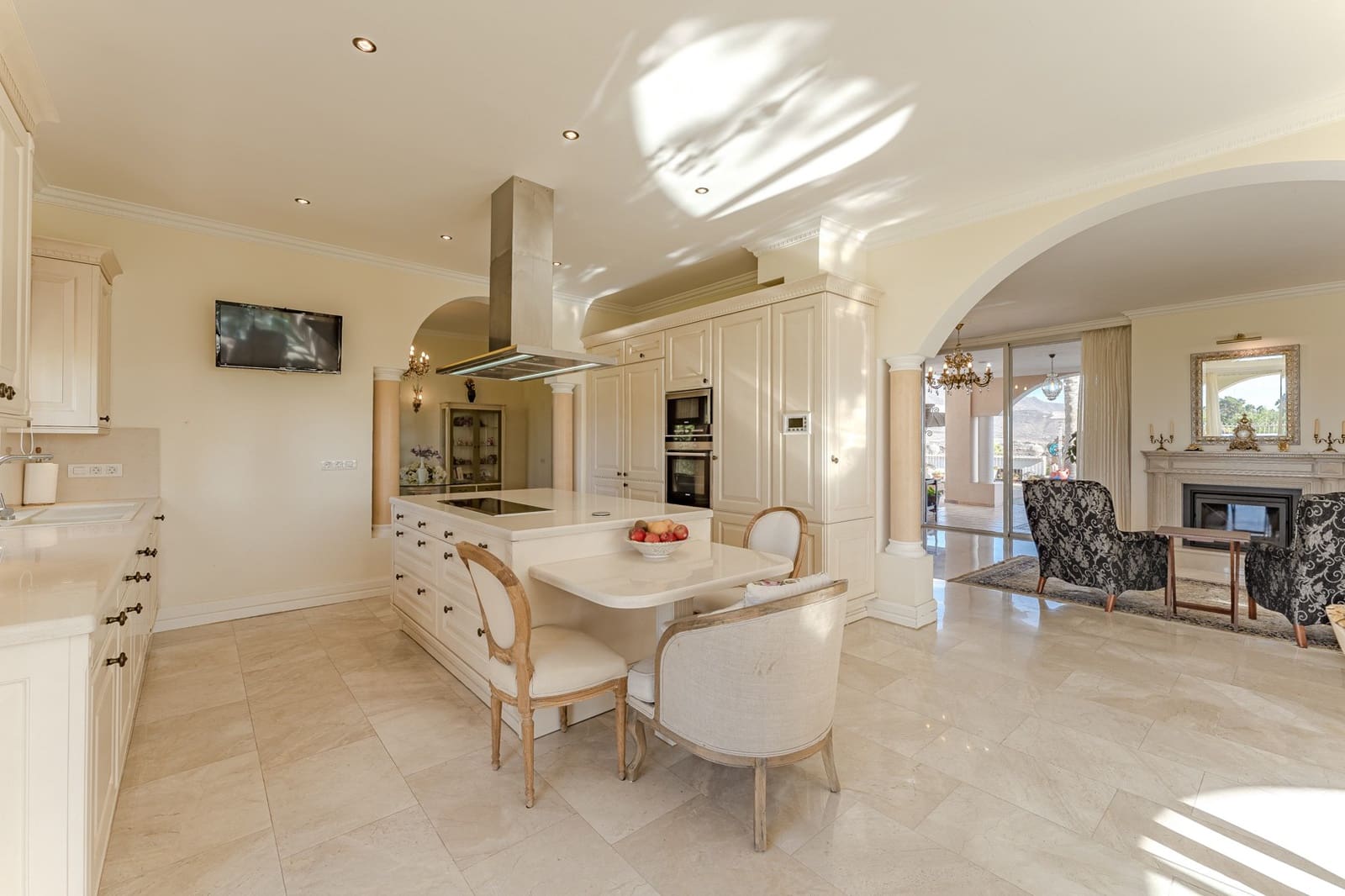 5 soveværelse Villa til salg i Adeje med swimmingpool - € 4.990.000 (Ref: 9353884)