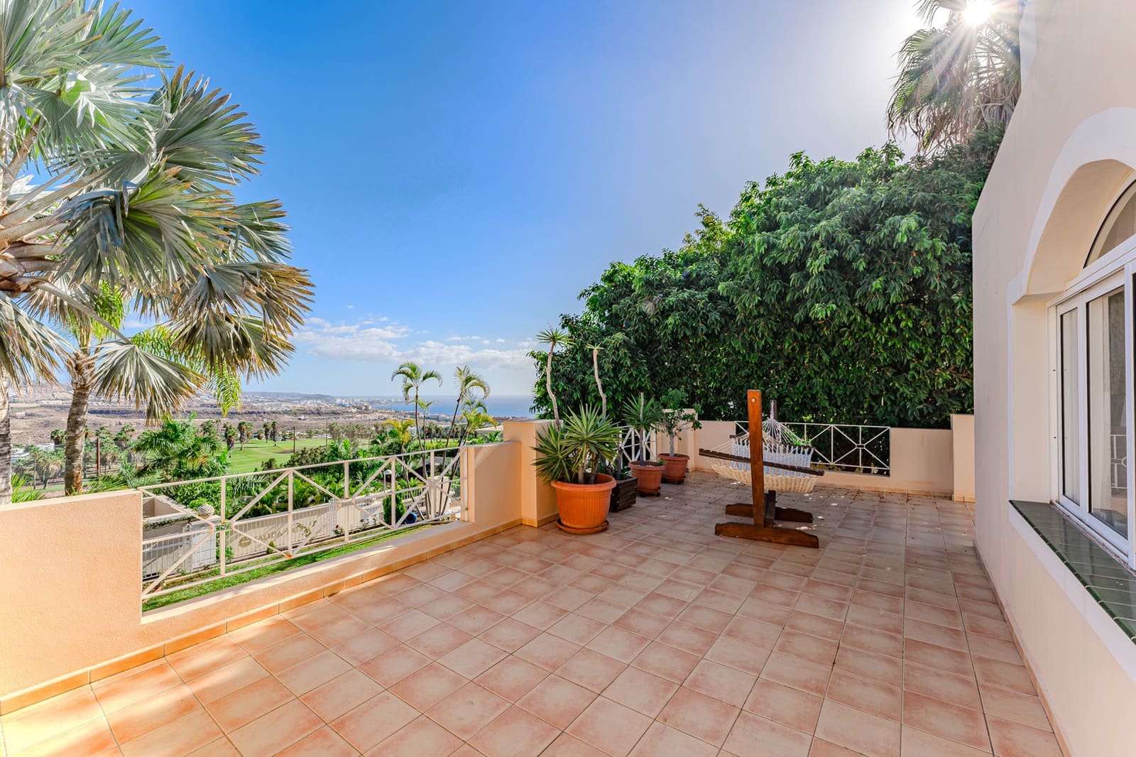 5 soveværelse Villa til salg i Adeje med swimmingpool - € 4.990.000 (Ref: 9353884)