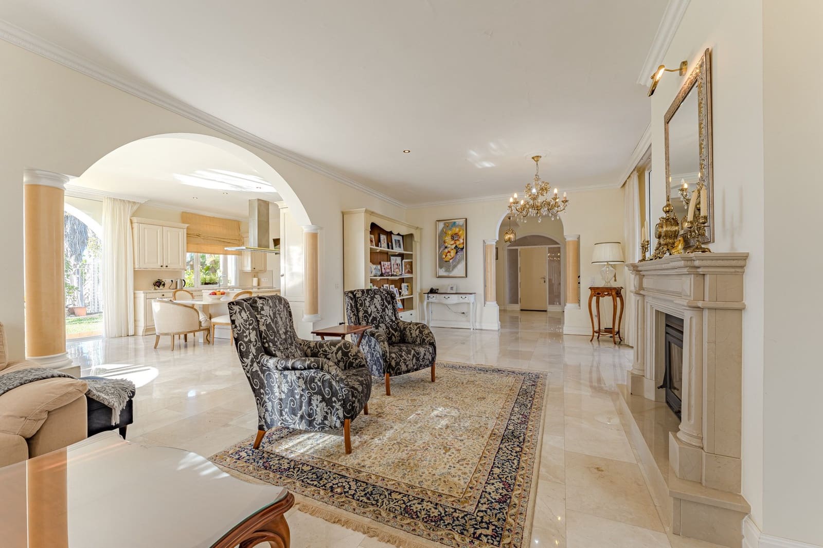 5 soveværelse Villa til salg i Adeje med swimmingpool - € 4.990.000 (Ref: 9353884)