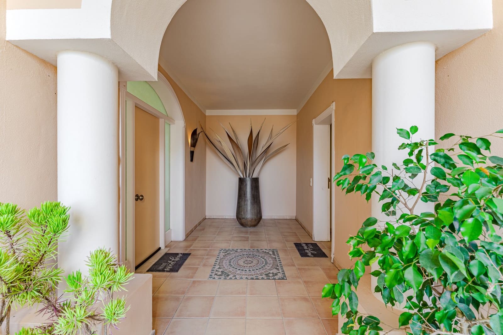 5 soveværelse Villa til salg i Adeje med swimmingpool - € 4.990.000 (Ref: 9353884)