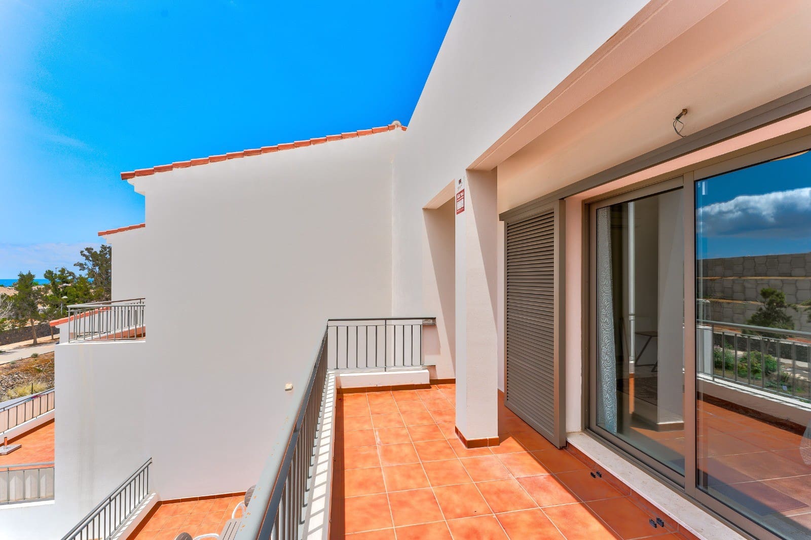 2 sypialnia Apartament na sprzedaż w La Caleta Adeje z basenem - 715 000 € (Ref: 9353891)