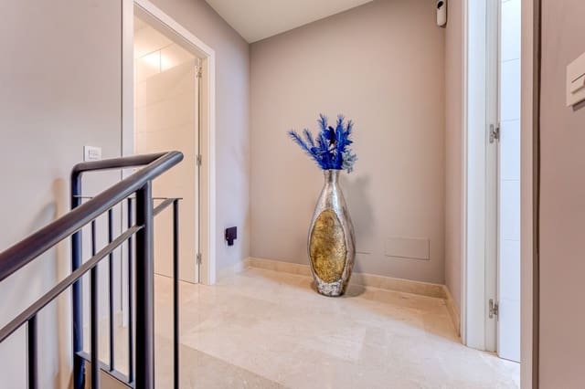 2 sovrum Lägenhet till salu i La Caleta Adeje, Adeje med pool - 715 000 € (Ref: 9353891)