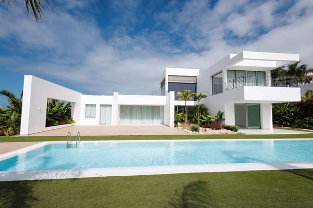 5 slaapkamer Villa te koop in La Caleta Adeje, Adeje met zwembad - € 6.150.000 (Ref: 9353895)