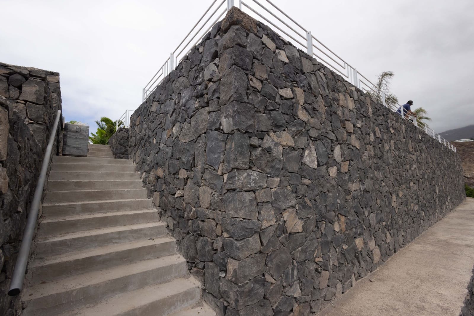 5 soverom Villa til salgs i La Caleta Adeje med svømmebasseng - € 6 150 000 (Ref: 9353895)