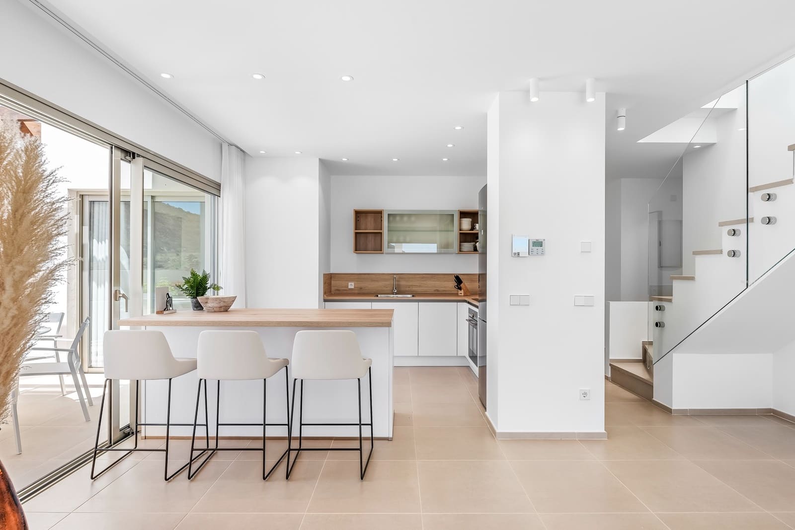 3 slaapkamer Appartement te koop in Palm-Mar met zwembad - € 795.000 (Ref: 9378032)