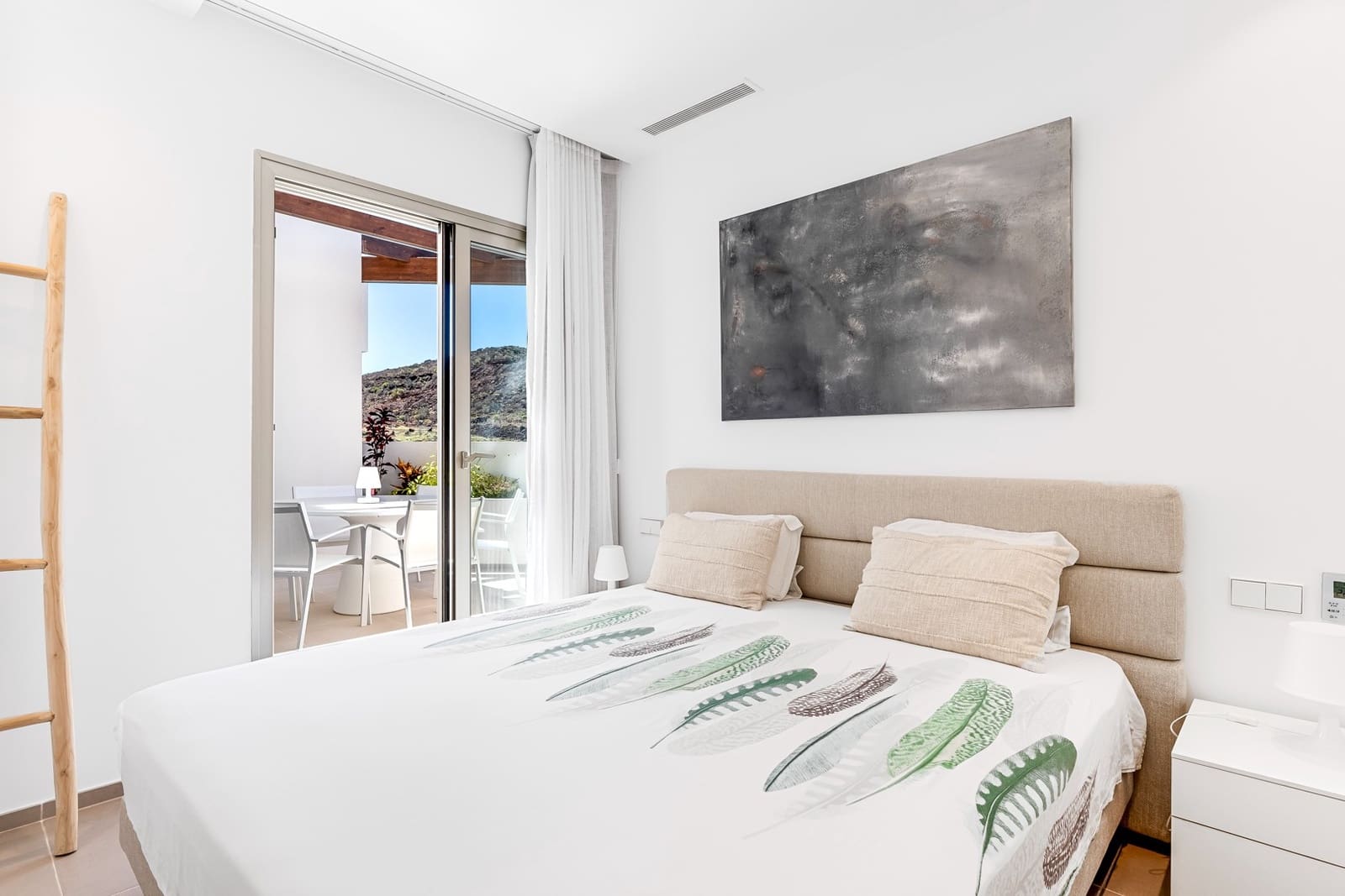 3 slaapkamer Appartement te koop in Palm-Mar met zwembad - € 795.000 (Ref: 9378032)