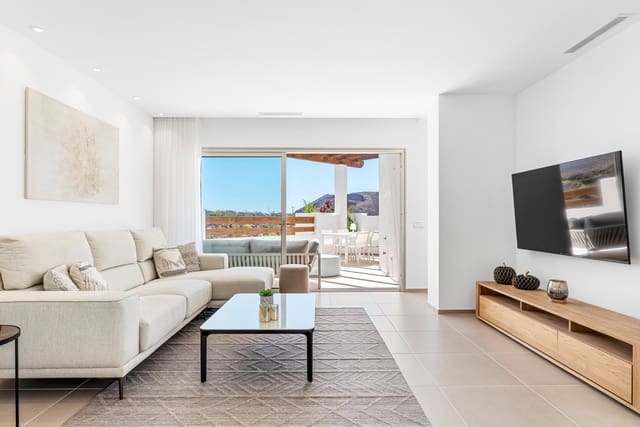 3 slaapkamer Appartement te koop in Palm-Mar, Arona met zwembad - € 795.000 (Ref: 9378032)