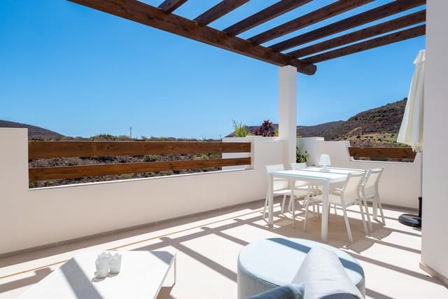 3 slaapkamer Appartement te koop in Palm-Mar, Arona met zwembad - € 795.000 (Ref: 9378032)