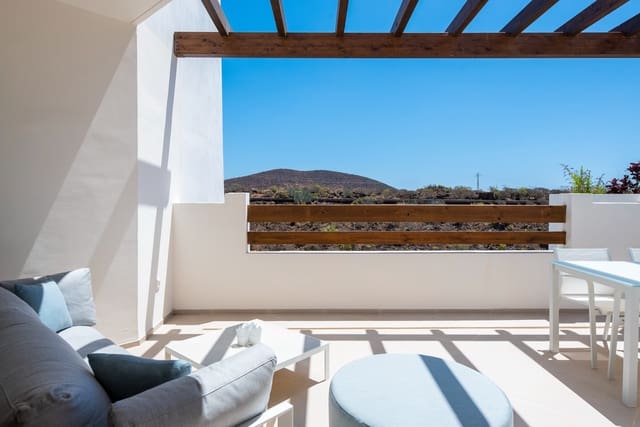 3 slaapkamer Appartement te koop in Palm-Mar, Arona met zwembad - € 795.000 (Ref: 9378032)