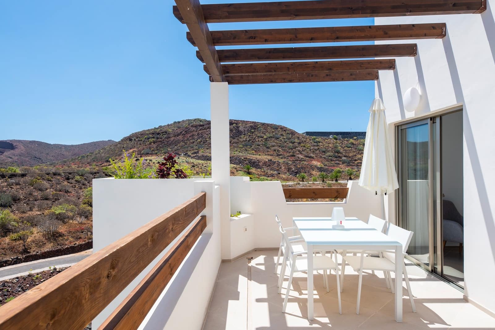 3 slaapkamer Appartement te koop in Palm-Mar met zwembad - € 795.000 (Ref: 9378032)